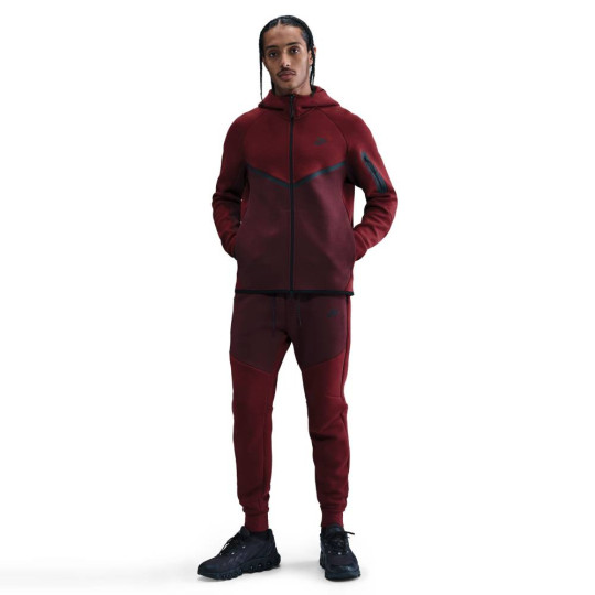 maroon nike tracksuit