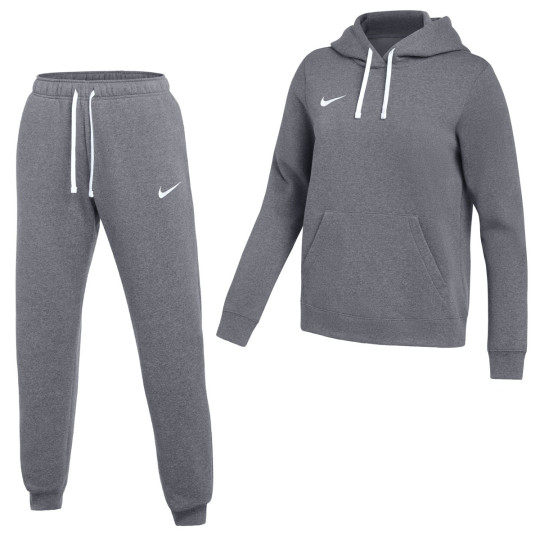 women's nike sweatshirt and sweatpants