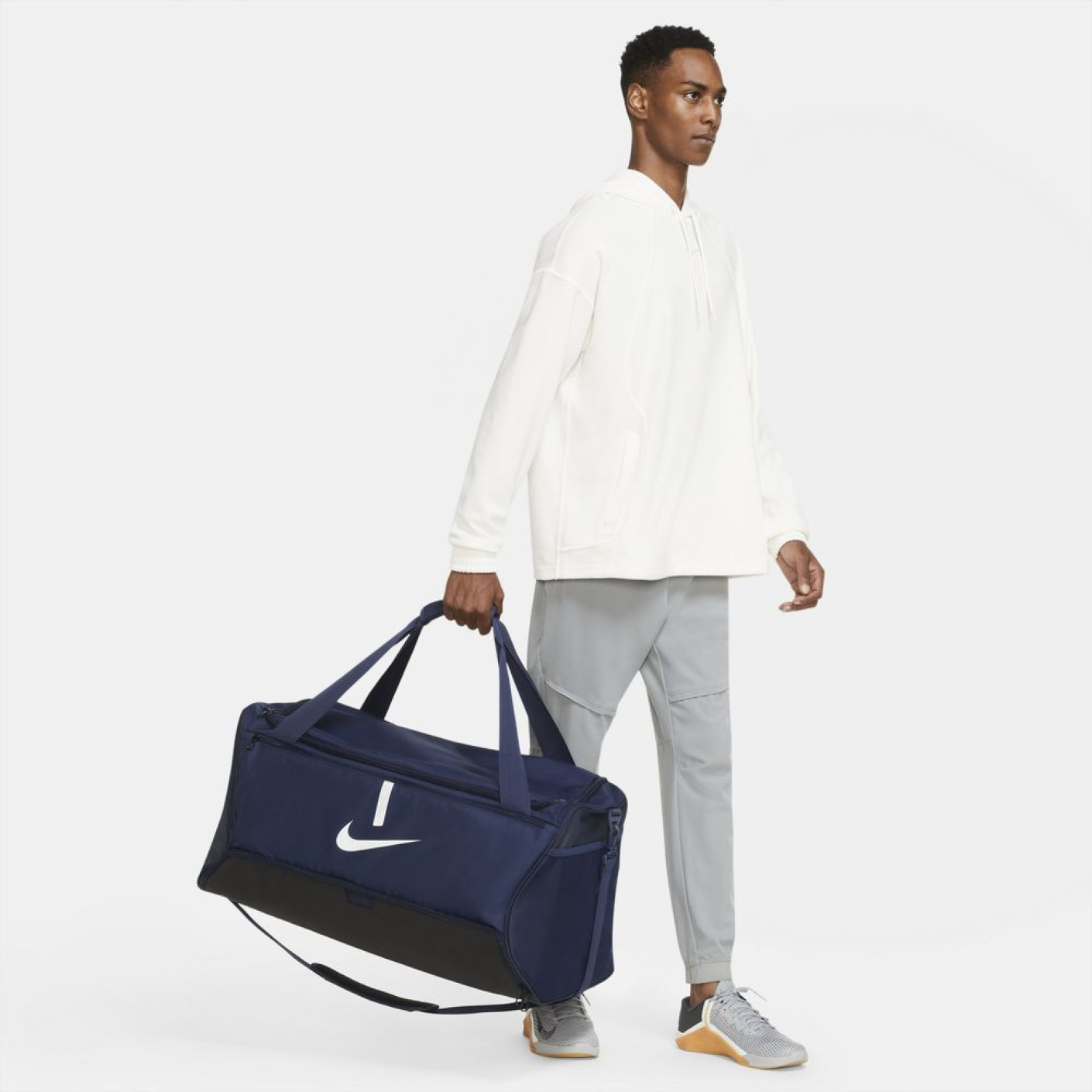 nike advanced soccer tote