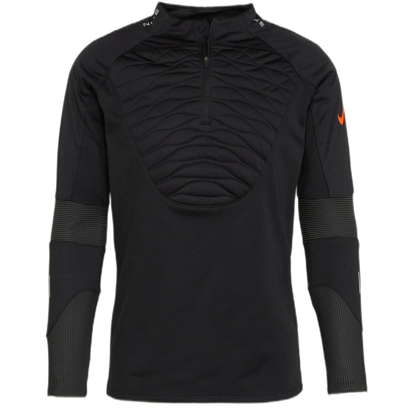 Nike store therma strike