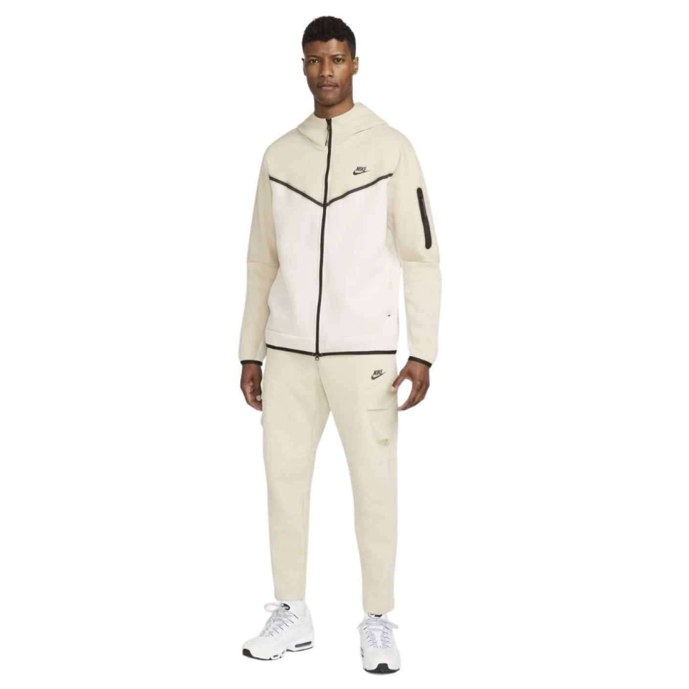 Nike Cargo Tracksuit Tech Fleece Beige -