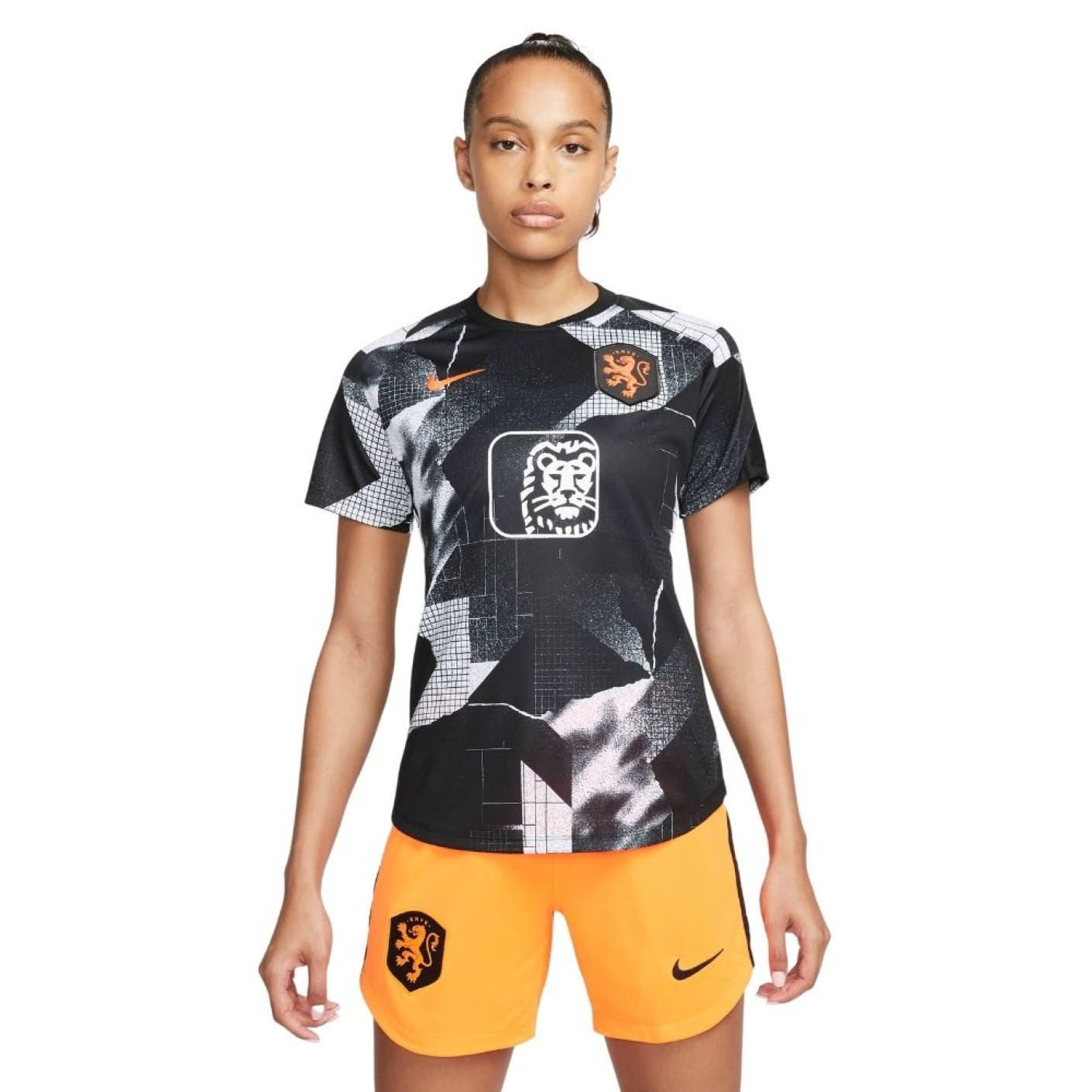 Spelen met Ook Kleverig Nike Nederland Pre Match Trainingsshirt 2022-2023 Dames Zwart Wit Oranje -  KNVBshop.nl