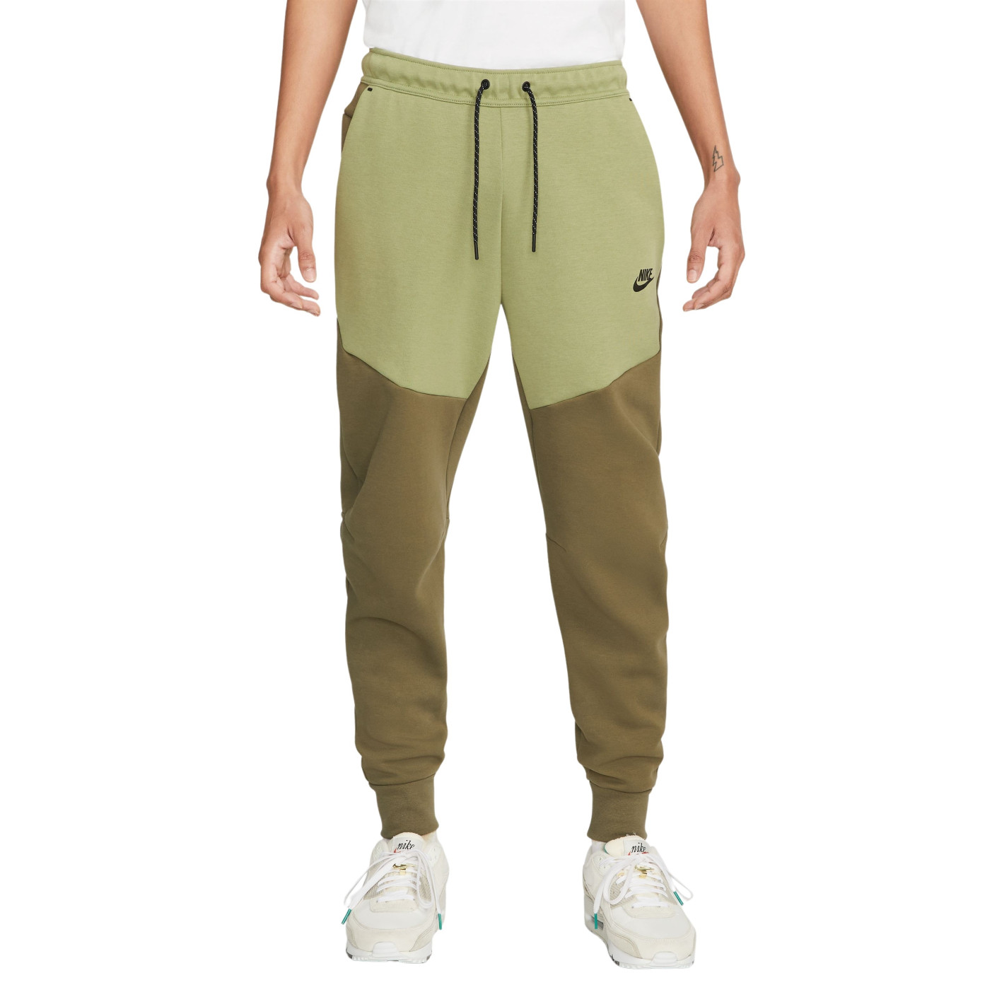 Nike Jogger Tech Fleece Olijfgroen Groen