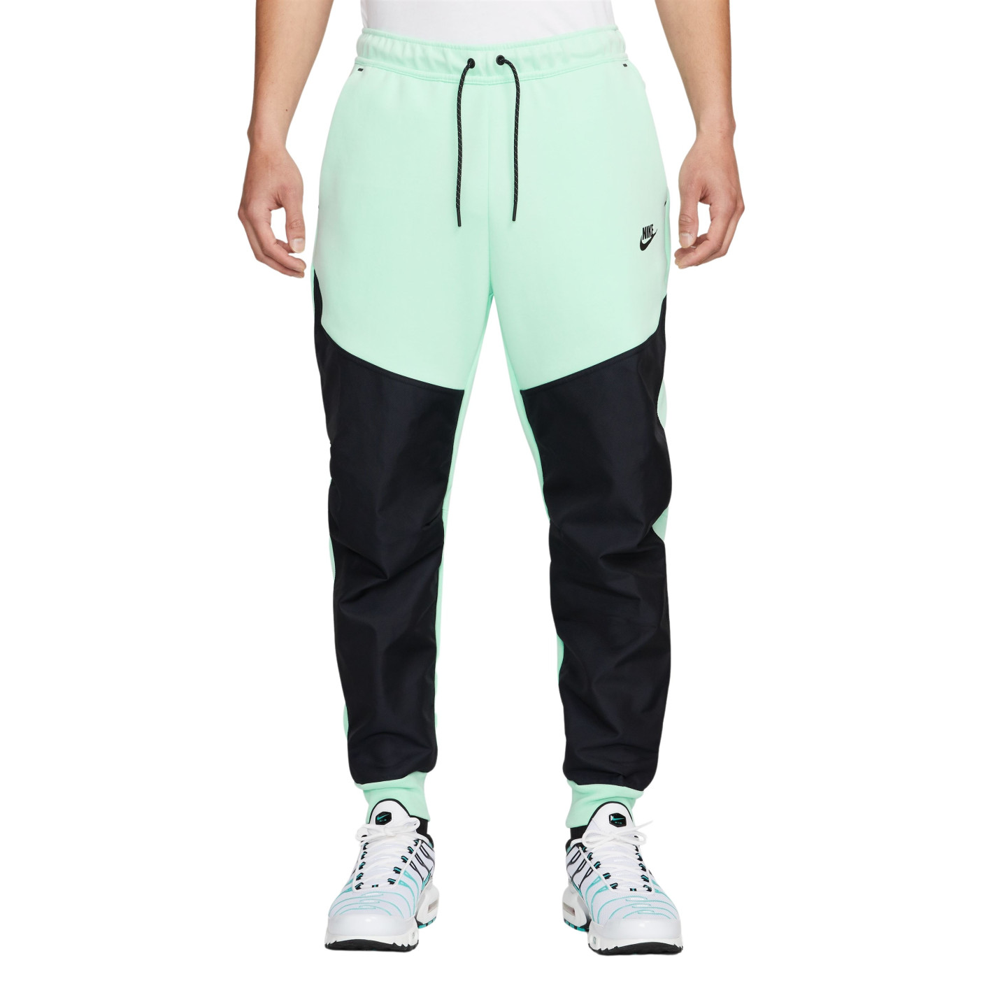 Nike Tech Fleece Jogger Lichtgroen Zwart - KNVBshop.nl