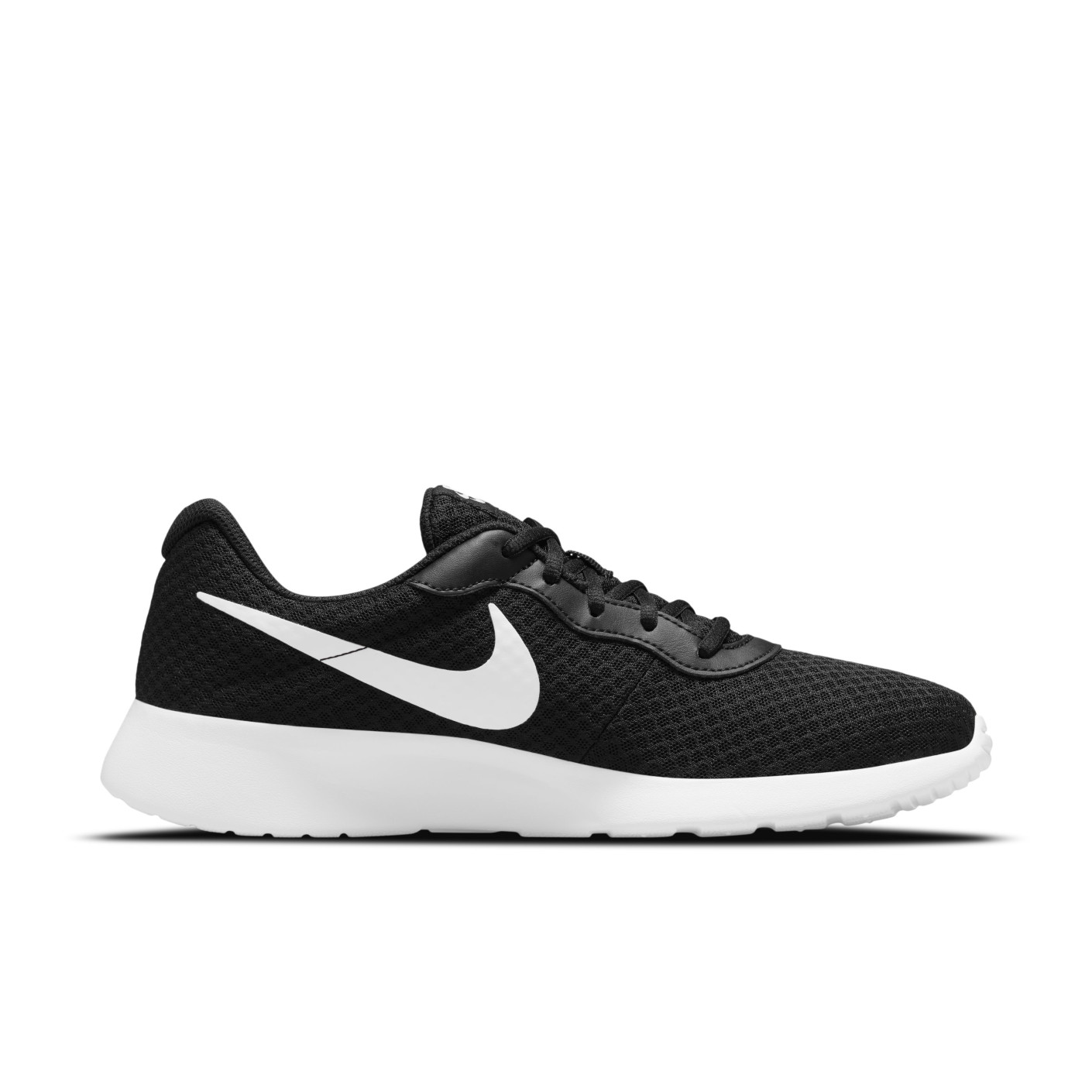 Nike Tanjun Sneakers Black White Black KNVBshop
