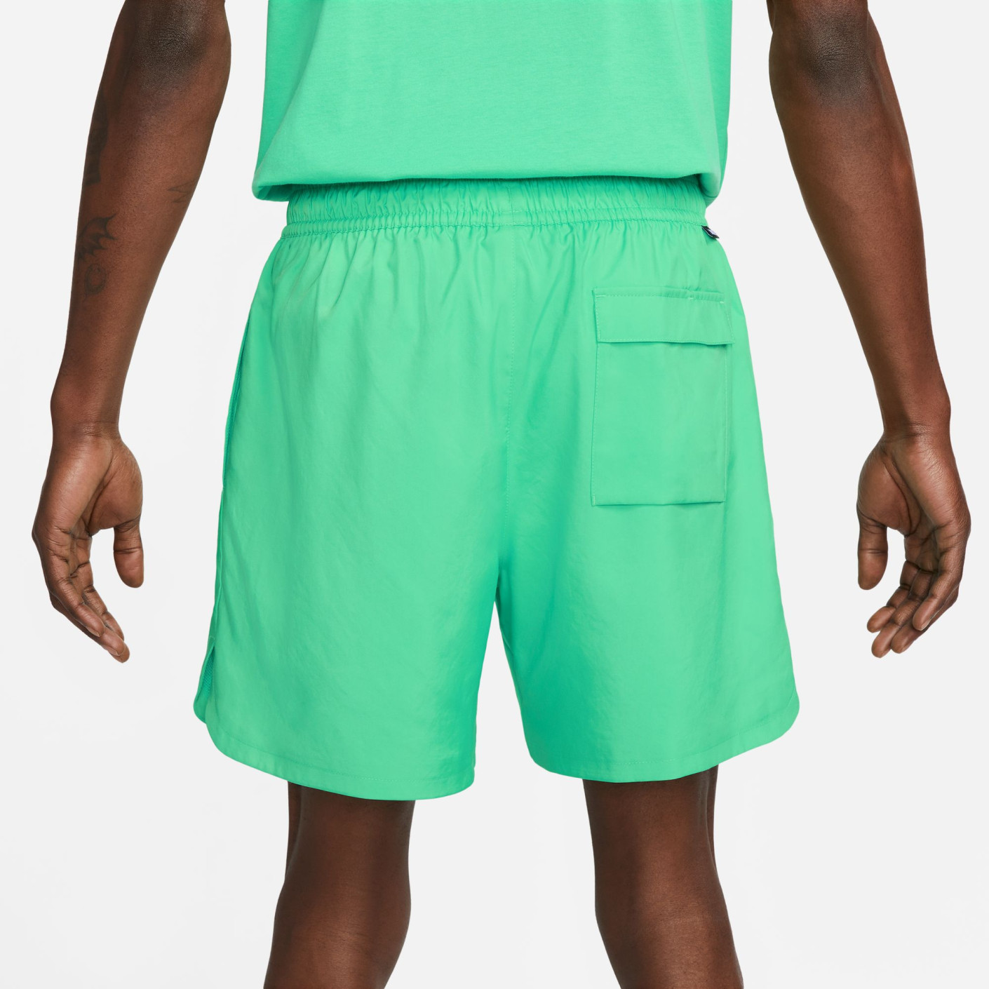 nike club woven shorts in green