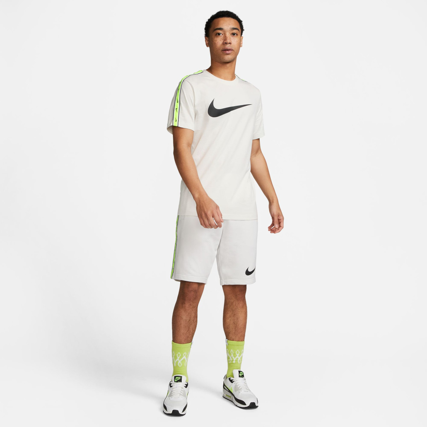 Nike Sportswear Repeat T Shirt White Black Yellow KNVBshop