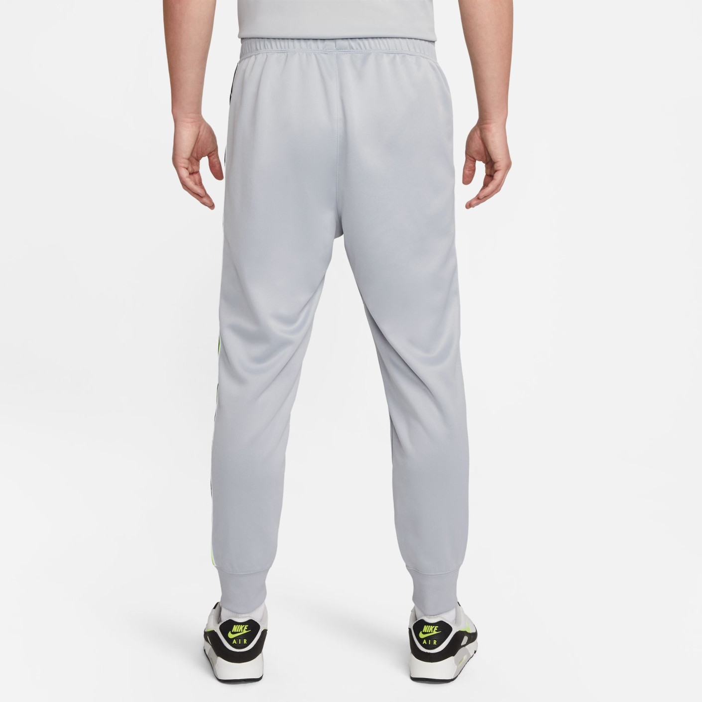 Nike Sportswear Repeat Jogger Grey Light Yellow Black KNVBshop