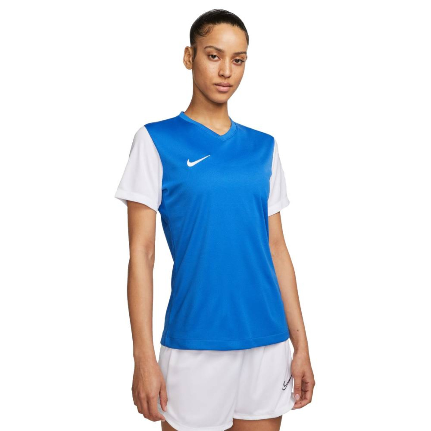 Dames voetbaltenue best sale