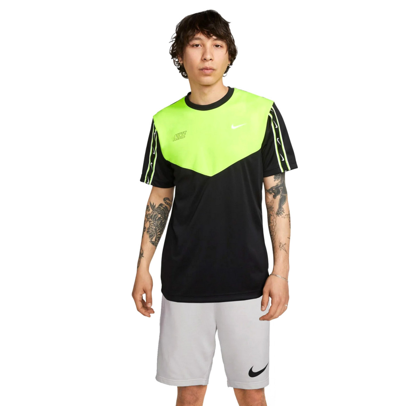 Black and neon yellow hotsell nike shirt