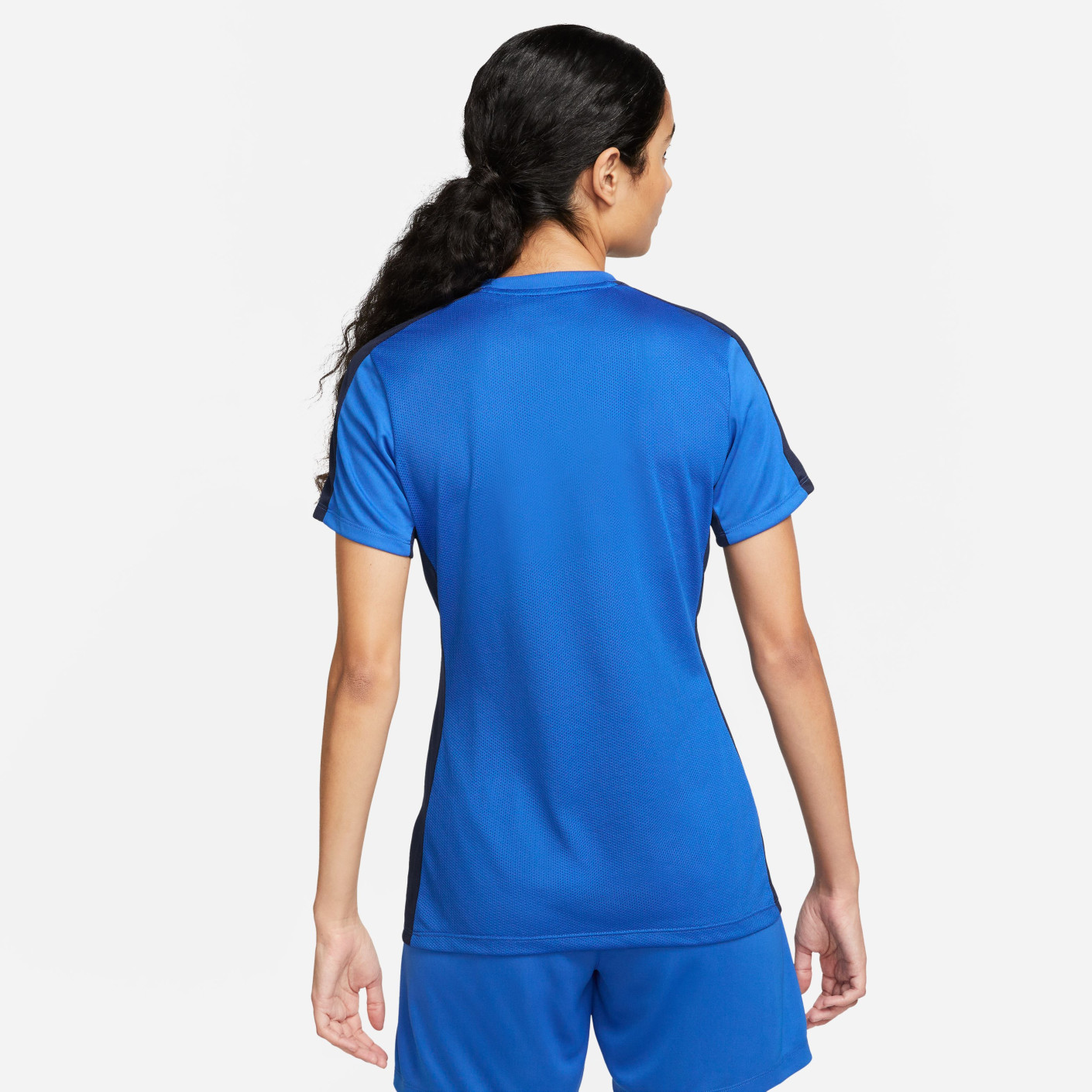 Nike women training shirts shop