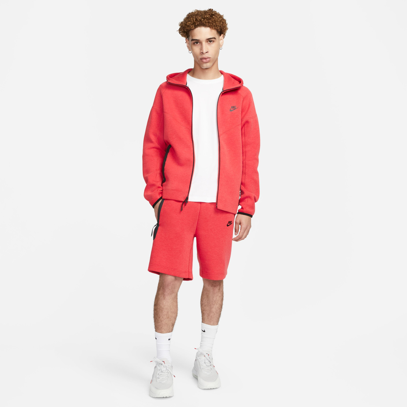 Nike Tech Fleece Vest Sportswear Rood Zwart KNVBshop