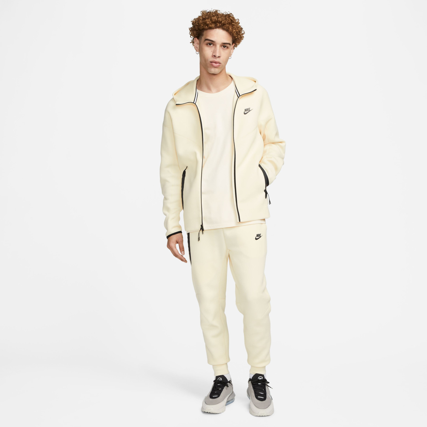 Nike Tech Fleece Sweatpants Sportswear Off White Black