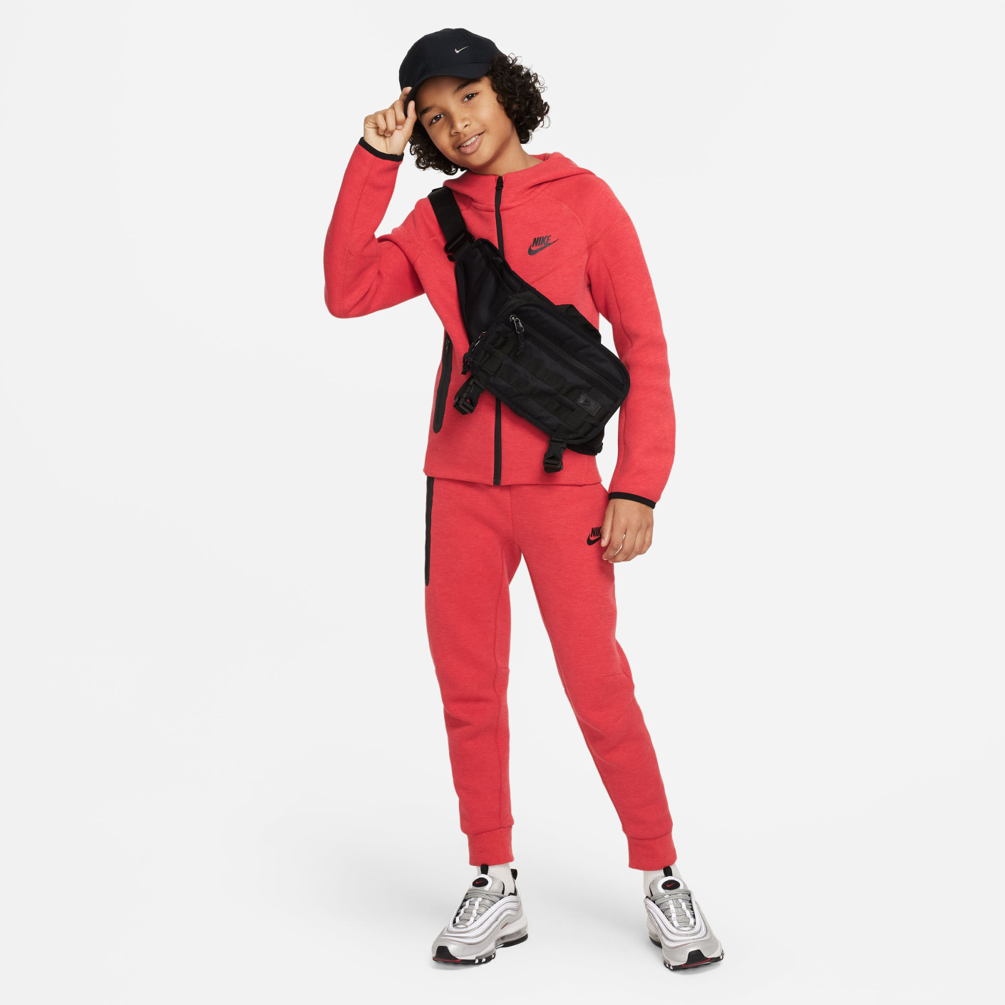 Nike tech pants kids cheap