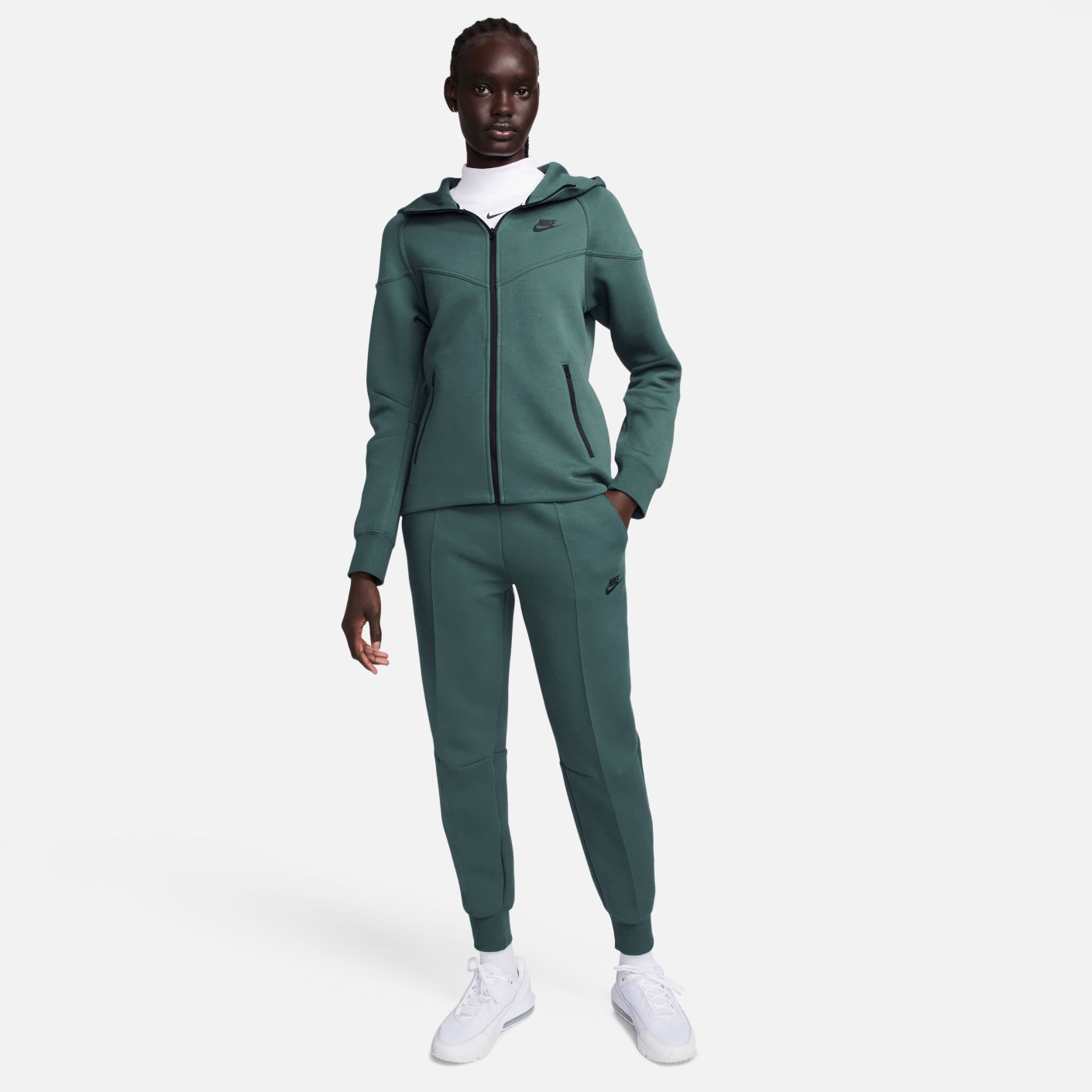 Olive green nike sweatsuit womens hotsell
