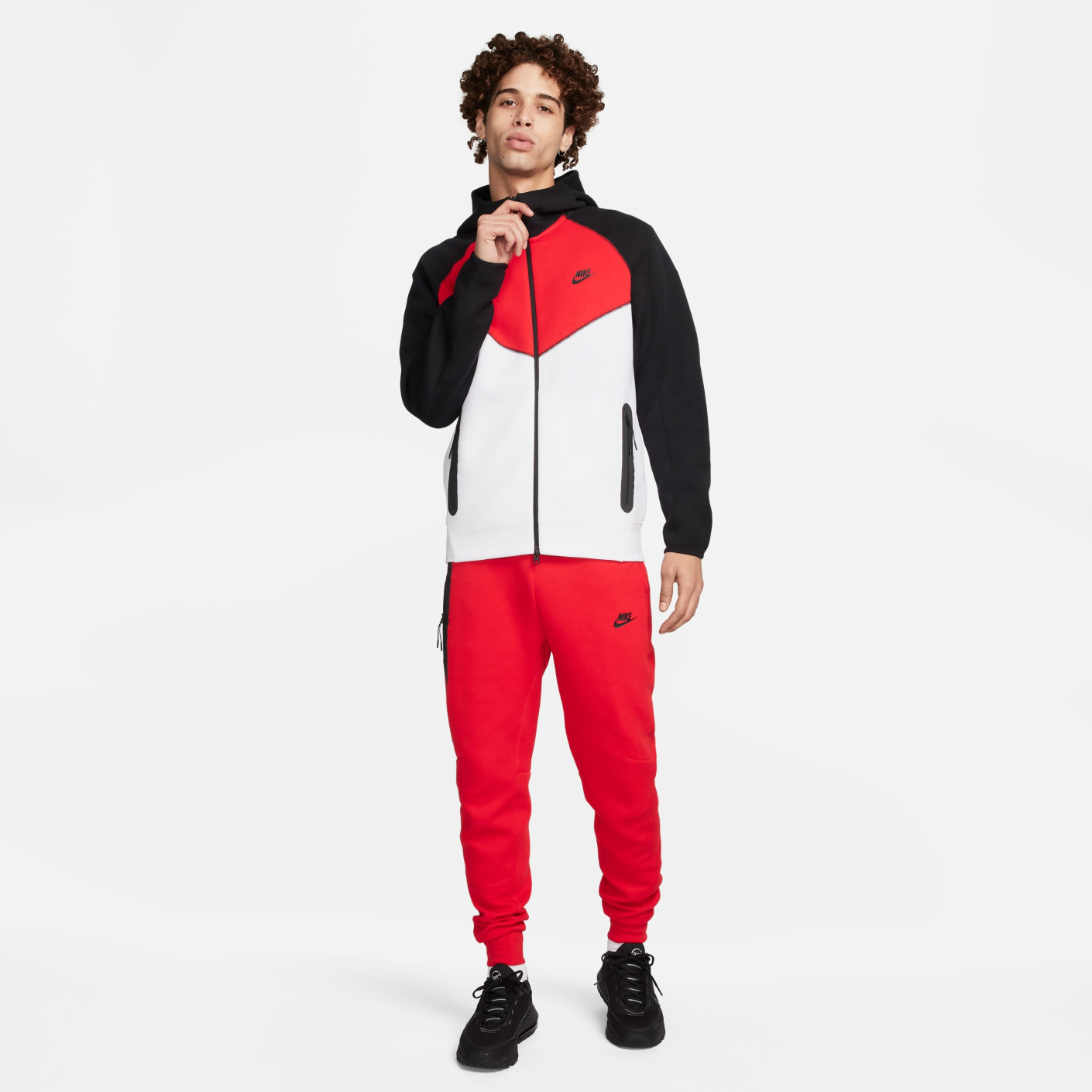 Nike Tech Fleece Vest Sportswear White Black Red KNVBshop