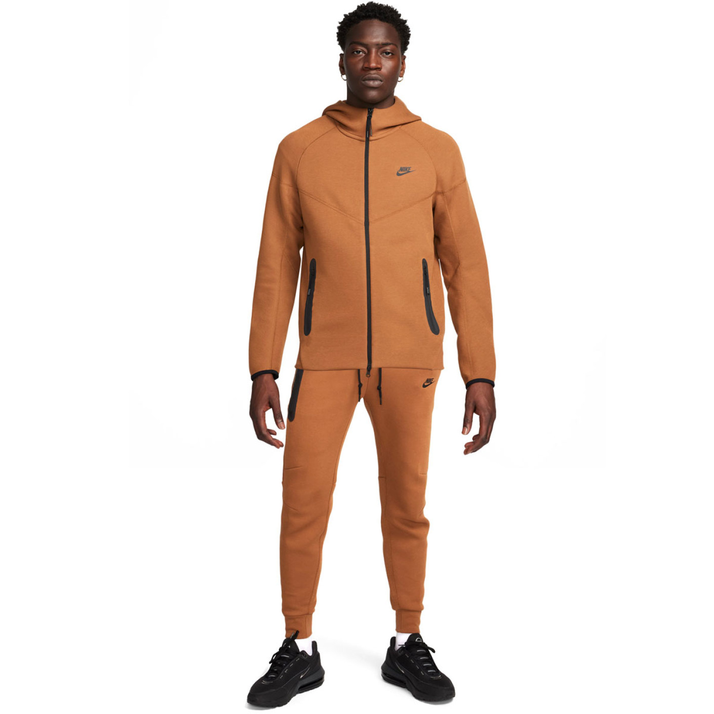 Nike Tech Fleece Trainingspak Sportswear Bruin Zwart