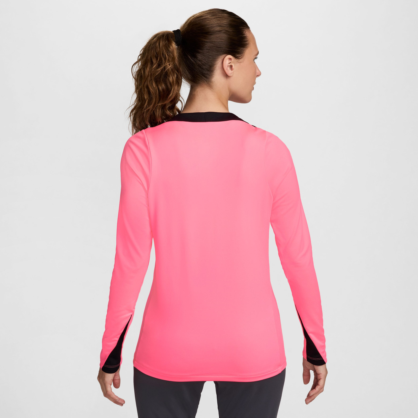 Nike training crew sweatshirt hotsell