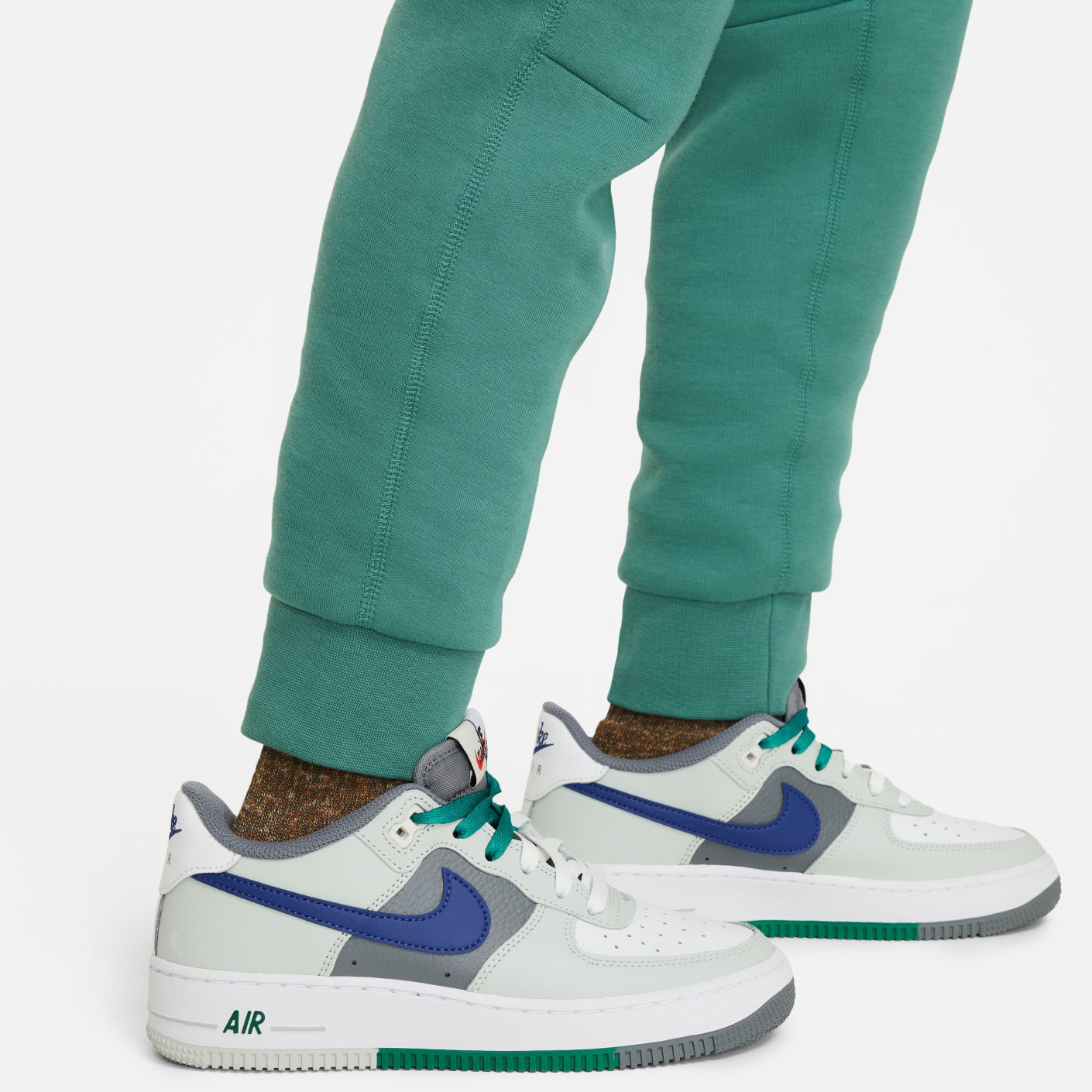 Nike tracksuit mens green hotsell