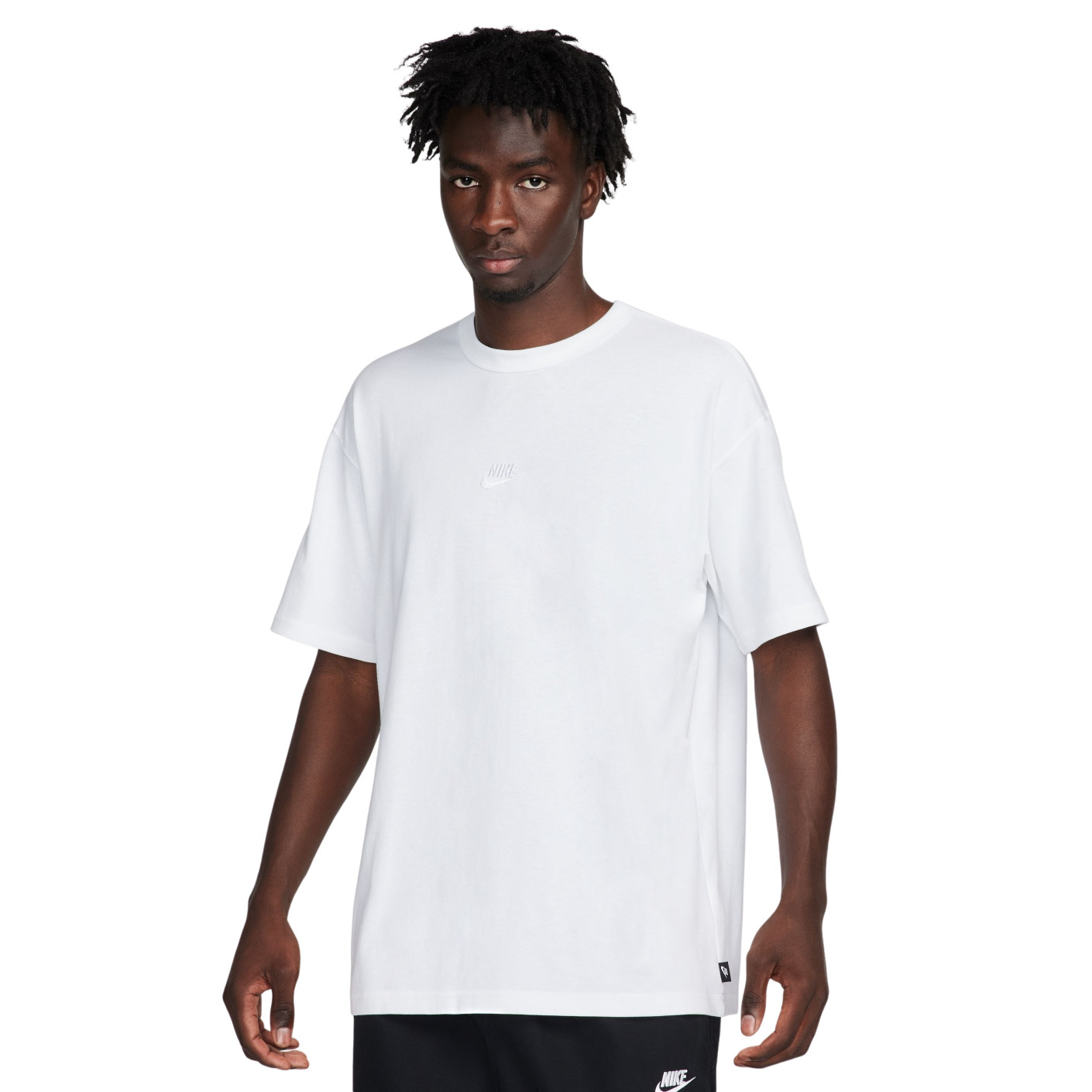 nike basic tee