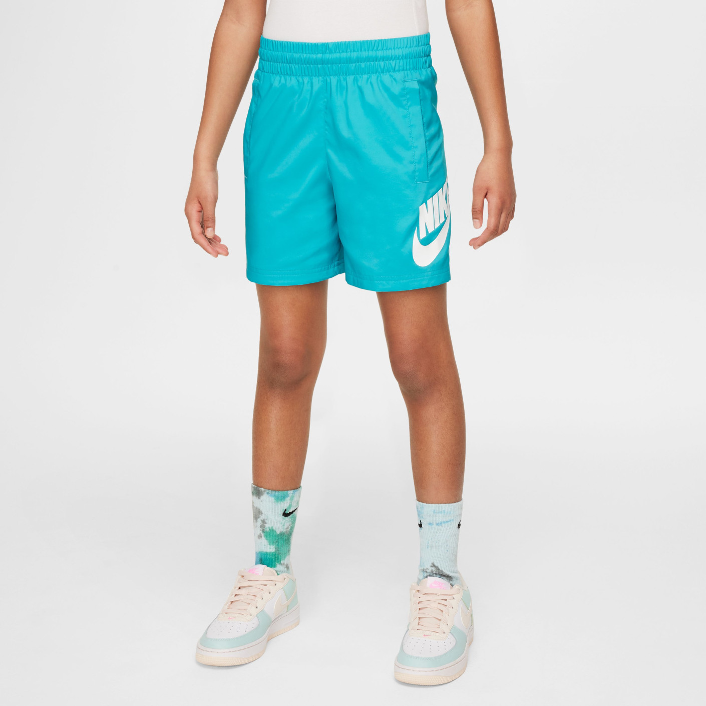 nike shorts sportswear club