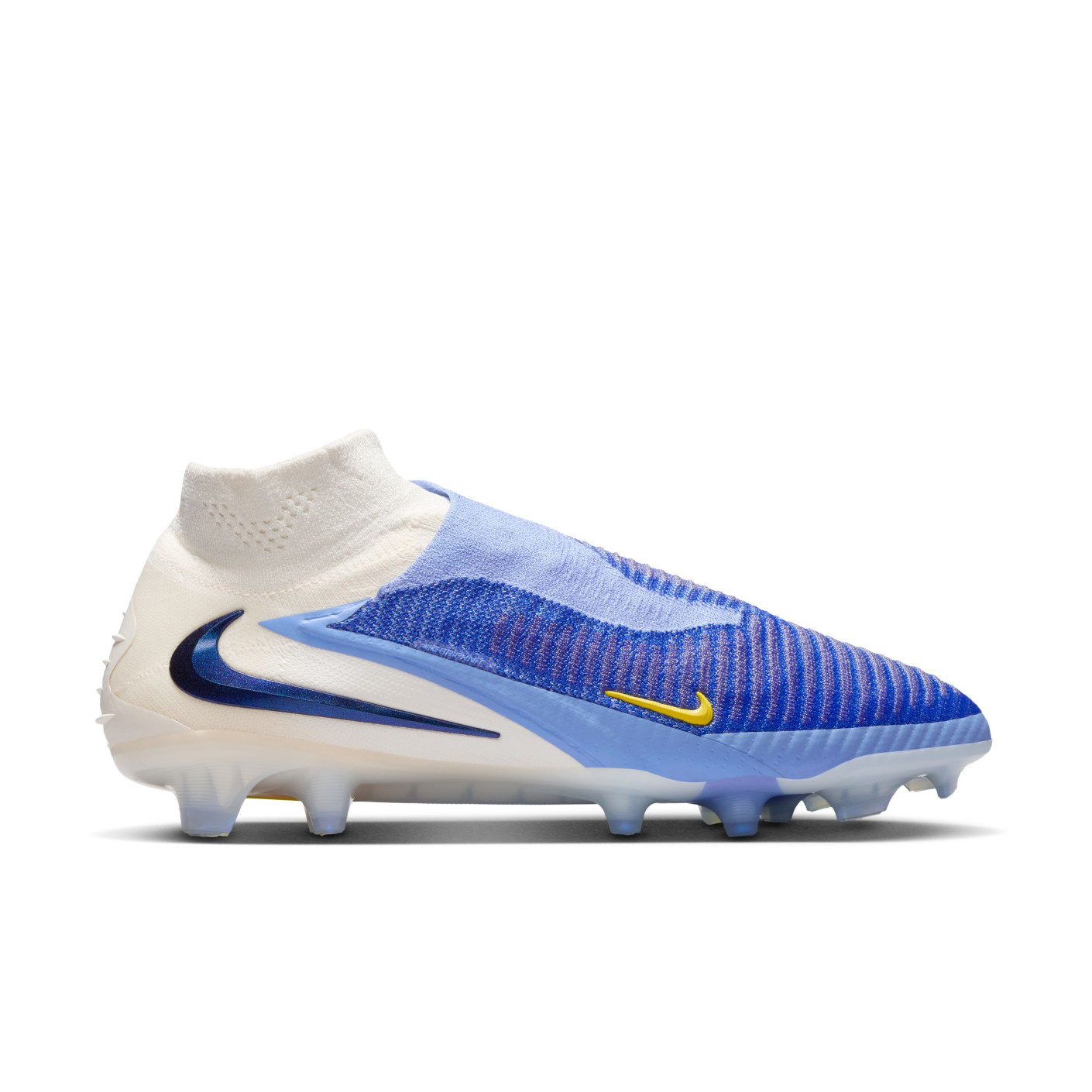 champs nike boots