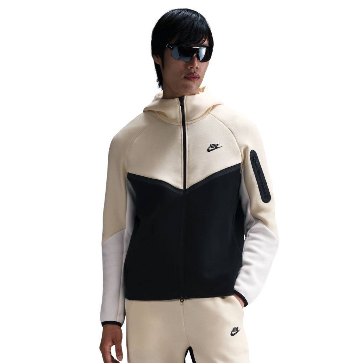 nike tech fleece jacket beige