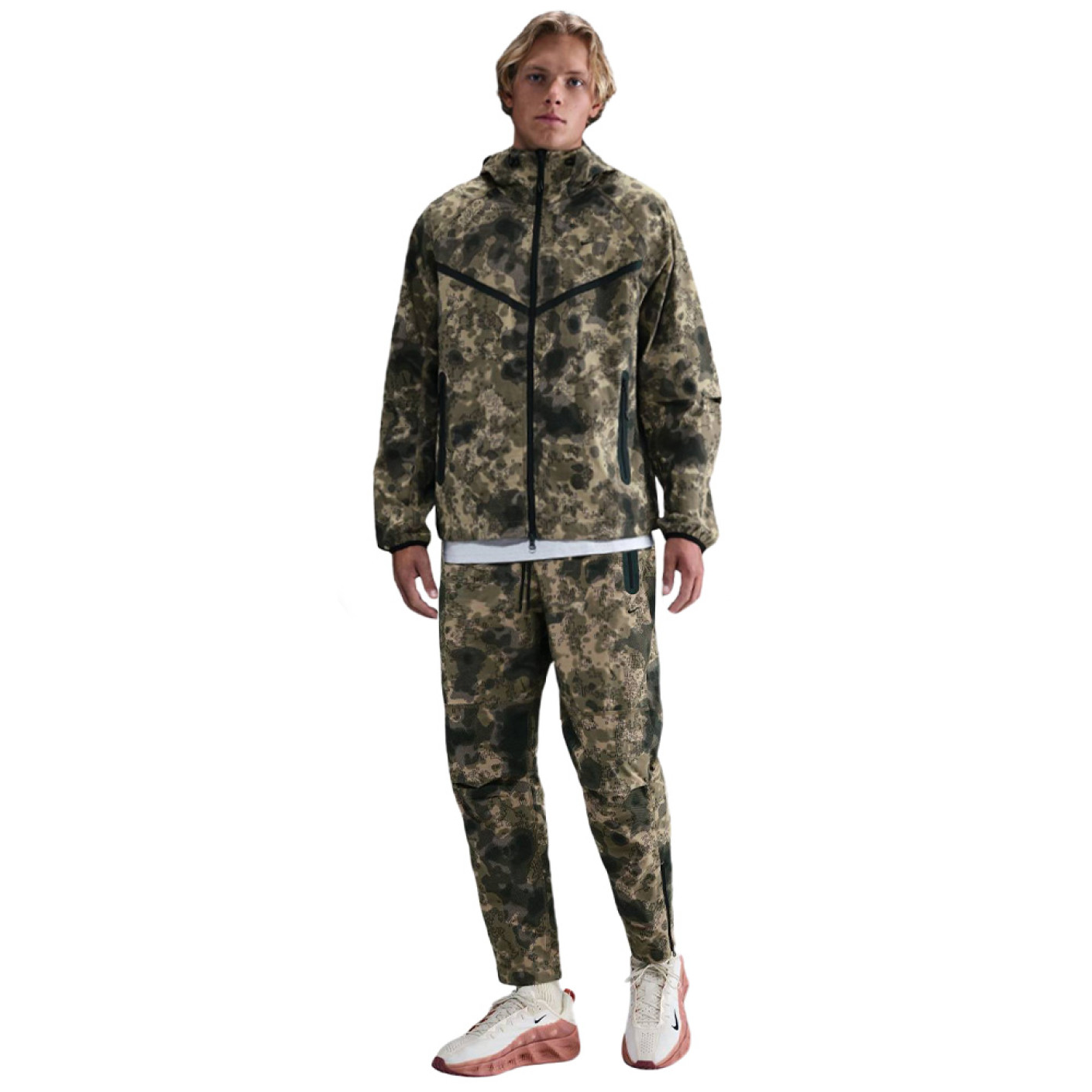 camo nike tech pants