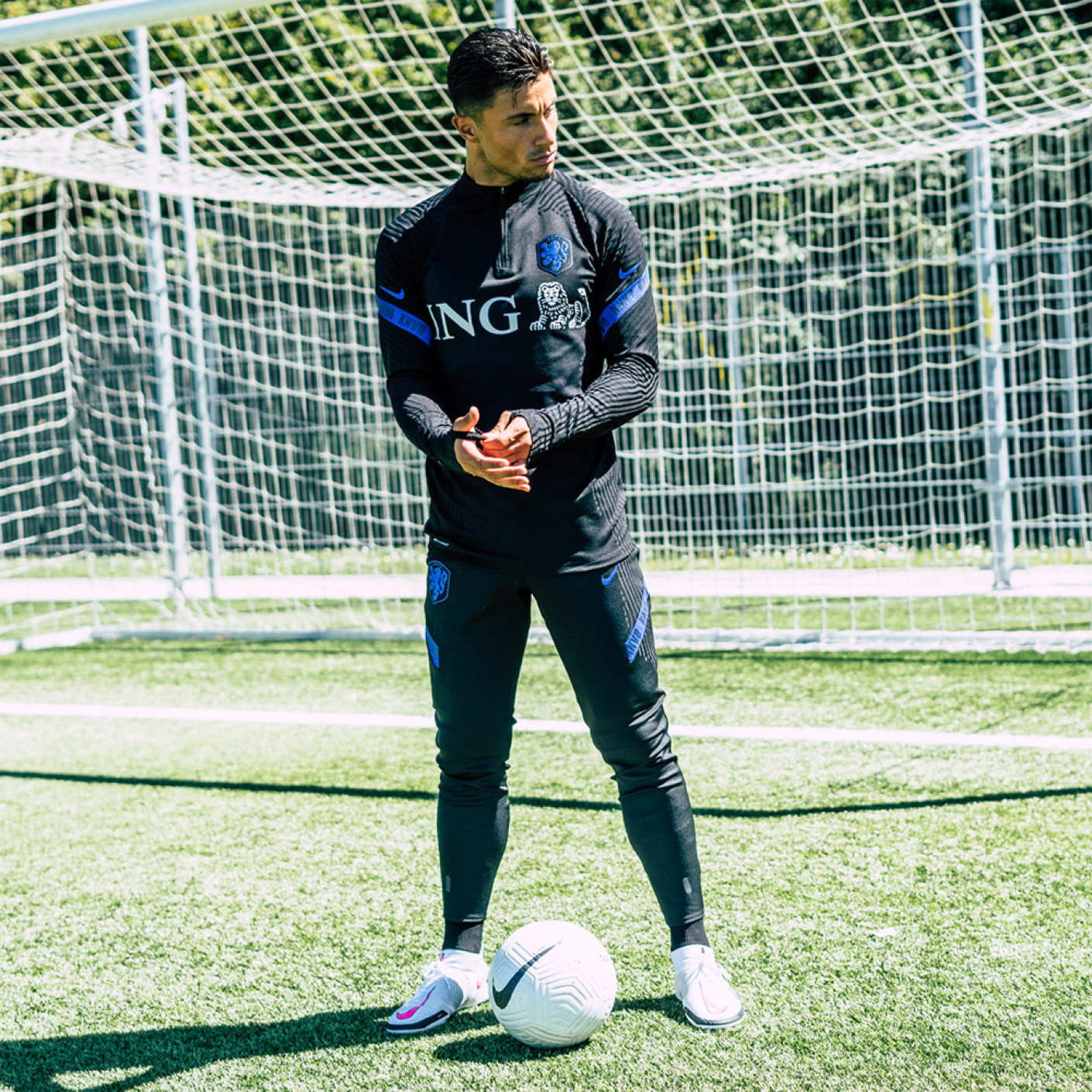 Nike Netherlands VaporKnit Strike Tracksuit 2020 2022 Black Blue KNVBshop