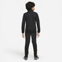 Nike tracksuit deals black orange