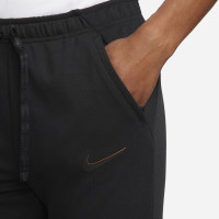 Nike Nederland Travel Tracksuit 2022-2023 Women Black