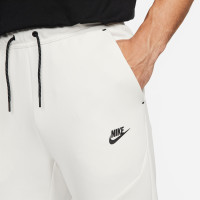 Nike Jogger Tech Fleece Wit