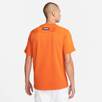 Nike Nederland Travel T-Shirt 2022-2024 Oranje Zwart
