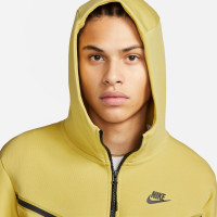 Nike Tech Fleece Tracksuit Gold Black