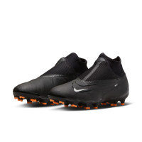 Nike Phantom GX Pro Dynamic Fit Gras Voetbalschoenen (FG) Zwart Wit Donkergrijs