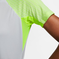 Nike Strike 23 Dri-Fit Trainingsshirt Dames Grijs Geel Roze