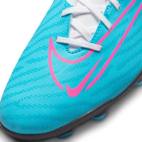 Nike Phantom GX Club Kunstgras / Gras Voetbalschoenen (MG) Blauw Roze Wit - KNVBshop.nl