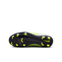 Nike Phantom GX Club Gras / Kunstgras Voetbalschoenen (MG) Kids Geel Zwart Paars