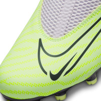 Nike Phantom GX Academy Dynamic Fit Grass/ Artificial Grass Football Shoes (MG) Kids Yellow Black Purple