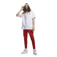 Nike Club Sportswear T-Shirt Wit Zwart