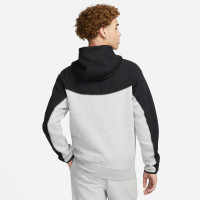 Nike Tech Fleece Trainingspak Sportswear Lichtgrijs Zwart Wit