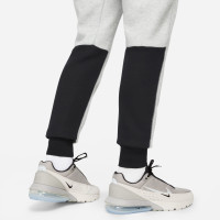 Nike Tech Fleece Joggingbroek Sportswear Lichtgrijs Zwart Wit