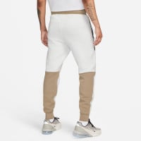 Nike Tech Fleece Joggingbroek Sportswear Wit Beige Zwart