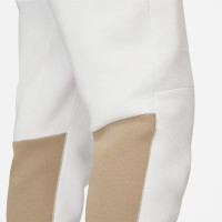 Nike Tech Fleece Joggingbroek Sportswear Wit Beige Zwart
