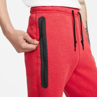 Nike Tech Fleece Joggingbroek Sportswear Melange Rood Zwart