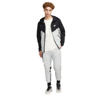 Nike Tech Fleece Trainingspak Sportswear Lichtgrijs Zwart Wit