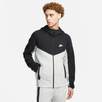 Nike Tech Fleece Trainingspak Sportswear Lichtgrijs Zwart Wit