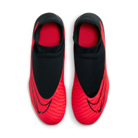 Nike Phantom GX DF Club Gras / Kunstgras Voetbalschoenen (MG) Felrood Zwart Wit