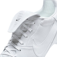 Nike Premier III Gras Football Shoes (FG) White