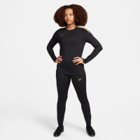 Nike Strike Training sweater Crew Women Black Gold